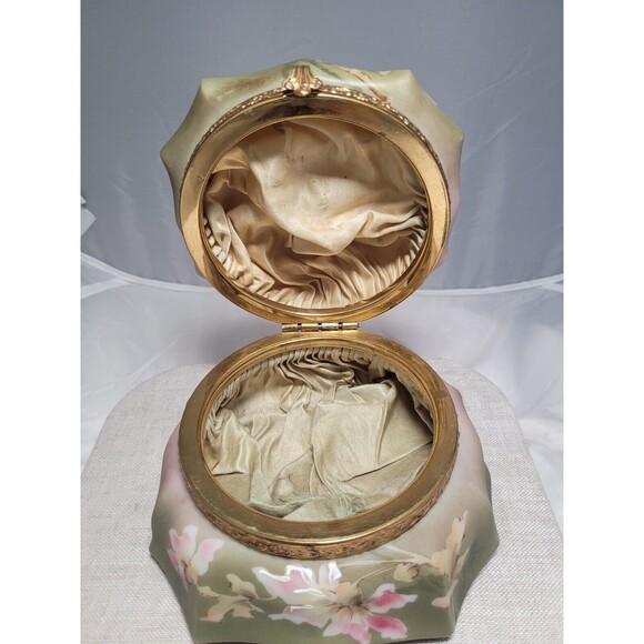 Rare Floral ANTIQUE C. F. MONROE "NAKARA" WAVE CREST DRESSER BOX Hinged - Picture 7 of 8